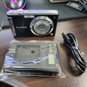 파나소닉 루믹스 DMC-FS3 디지털카메라 이미지