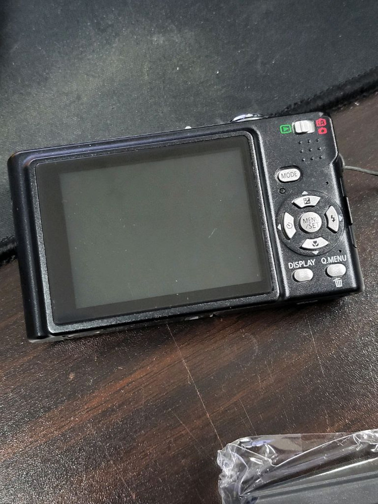 파나소닉 루믹스 DMC-FS3 디지털카메라 이미지