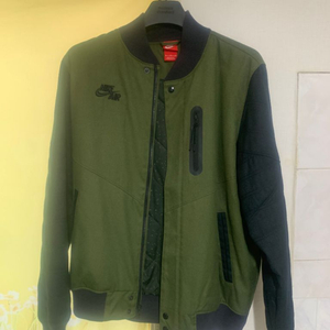 나이키 야구점퍼 스타장 xl 판매 합니다 이미지