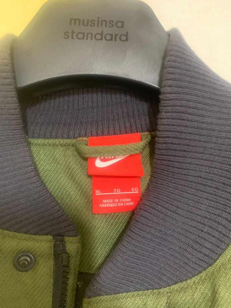 나이키 야구점퍼 스타장 xl 판매 합니다 이미지