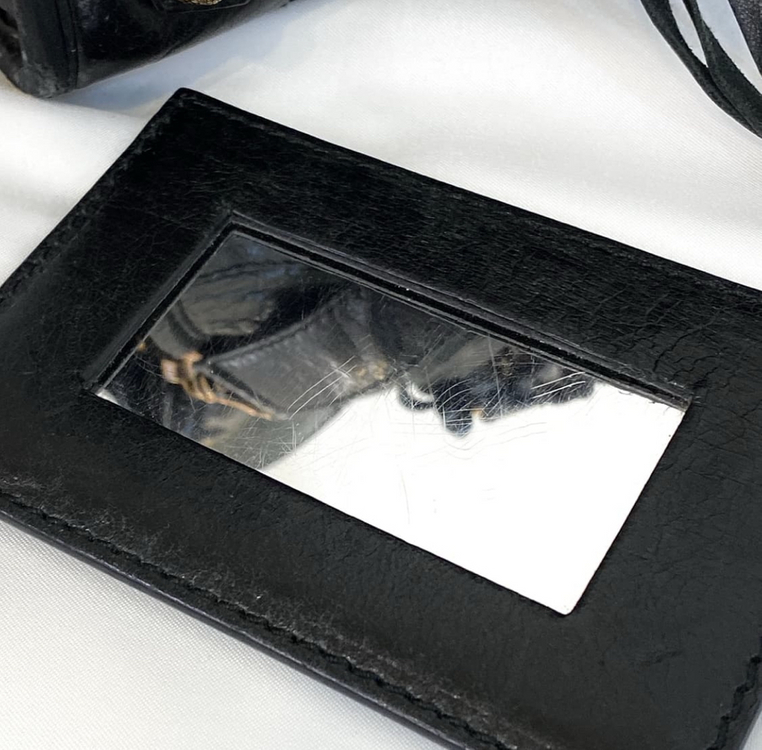 발렌시아가 모터백 블랙 이미지