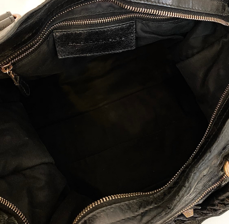 발렌시아가 모터백 블랙 이미지