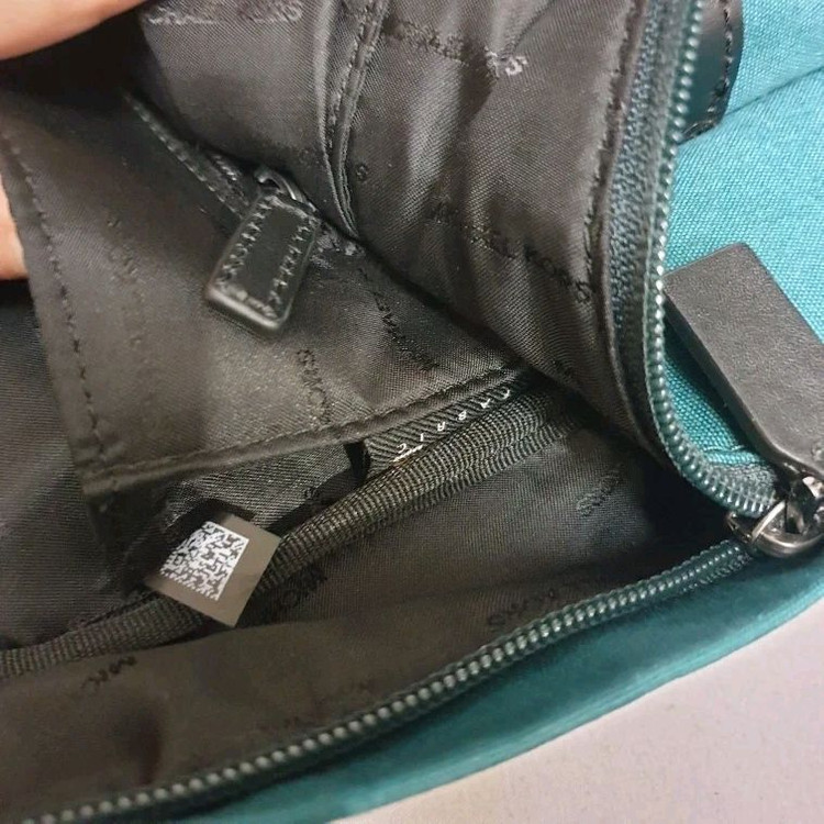 남녀공용)명품 마이클코어스 나일론레더 콤비 유틸리티 백팩 책가방 이미지