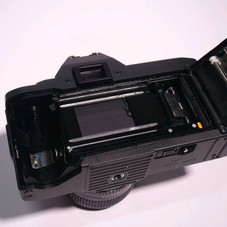 캐논 T70 필름카메라 + 캐논 FD 28mm f2.8 빈티지렌즈 이미지