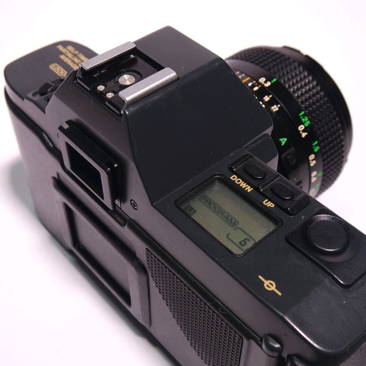 캐논 T70 필름카메라 + 캐논 FD 28mm f2.8 빈티지렌즈 이미지