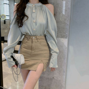 셔츠 어깨트임 오프숄더 블라우스 이미지