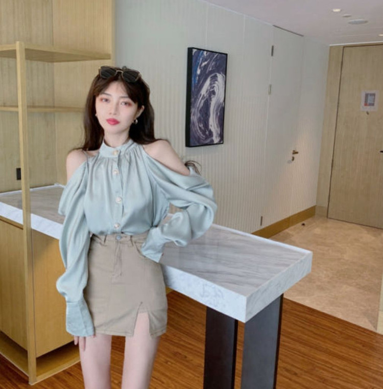 셔츠 어깨트임 오프숄더 블라우스 이미지