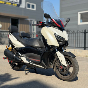 야마하 xmax300 23년식 3만9천키로 출퇴근 준튜닝바이크 판매합니다 이미지