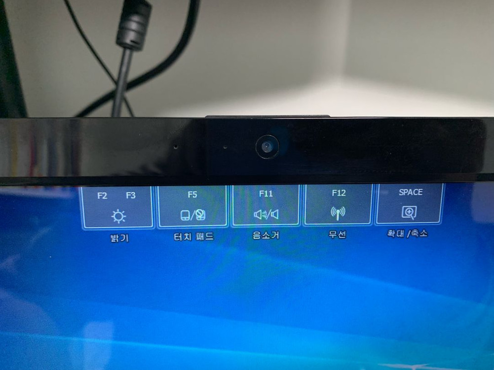 도시바 C850 15인치 ssd 256g 노트북+충전기 이미지
