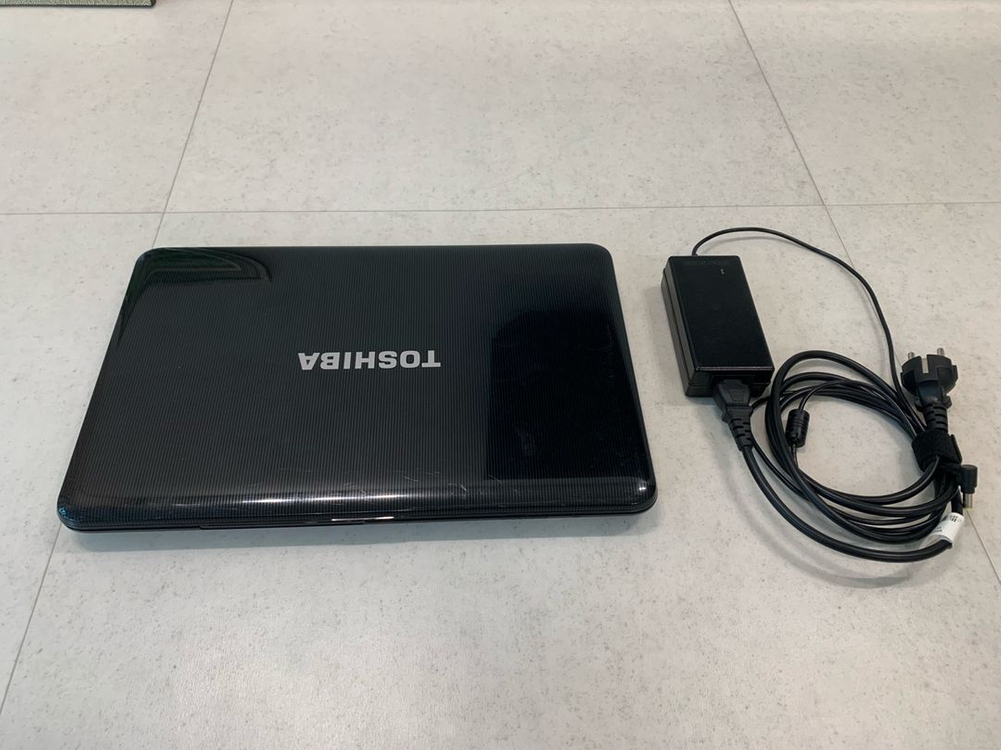 도시바 C850 15인치 ssd 256g 노트북+충전기 이미지