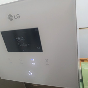 LG퓨리케어냉온얼음정수기 에센스화이트 새제품급 팝니다 이미지