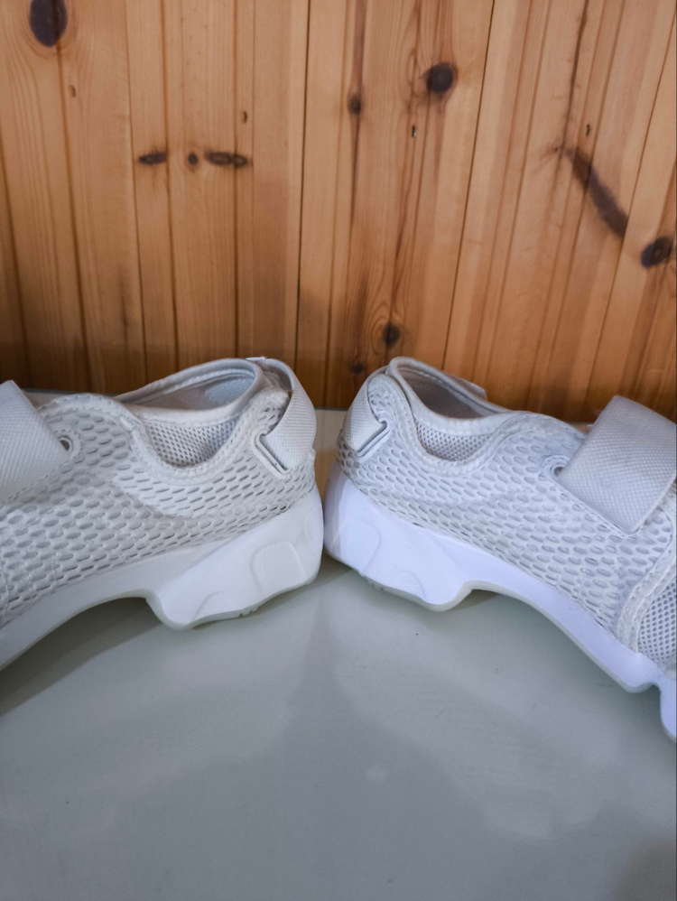 260mm 나이키 에어리프트 샌들 화이트 이미지