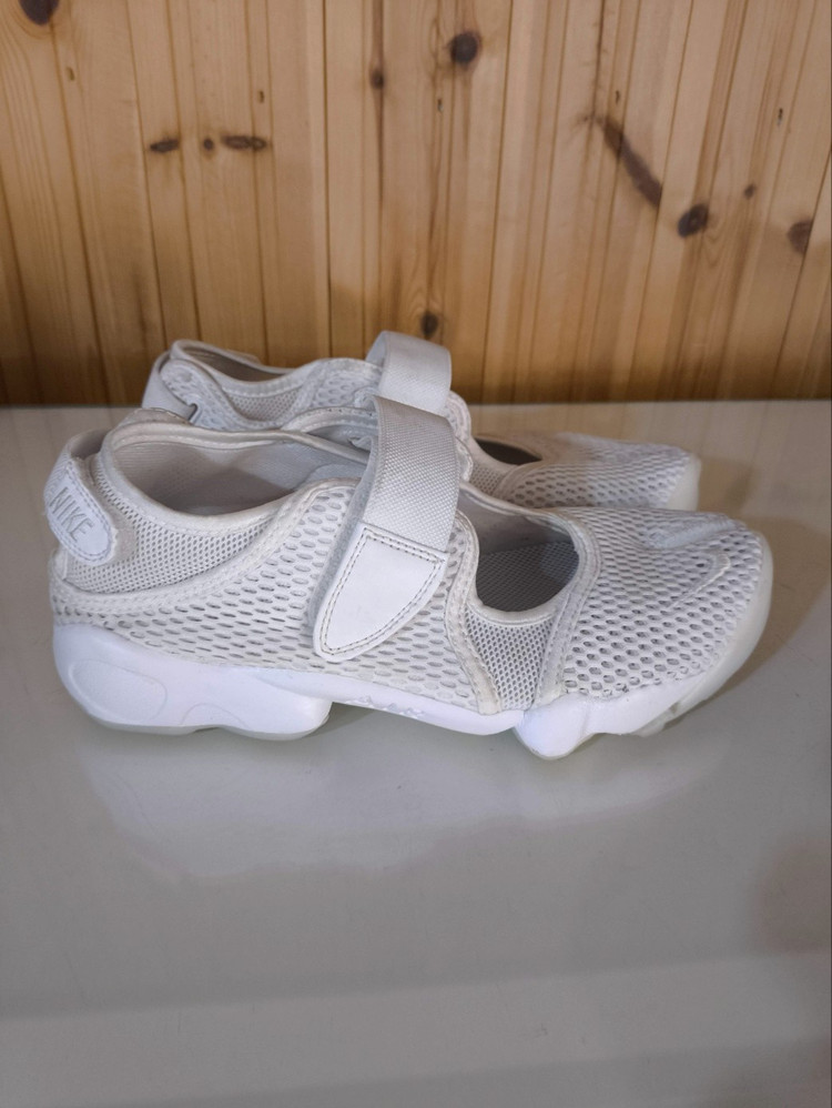 260mm 나이키 에어리프트 샌들 화이트 이미지