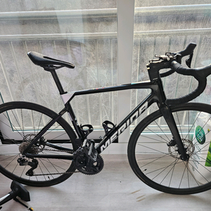 2024 메리다 스컬트라6000 로드자전거 이미지