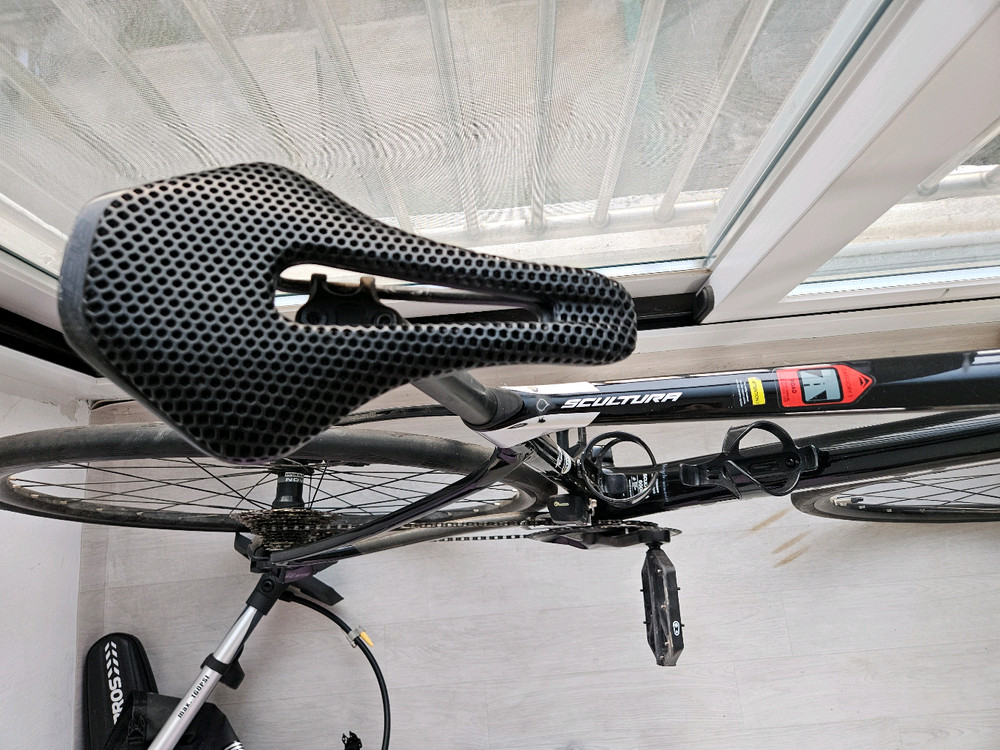 2024 메리다 스컬트라6000 로드자전거 이미지