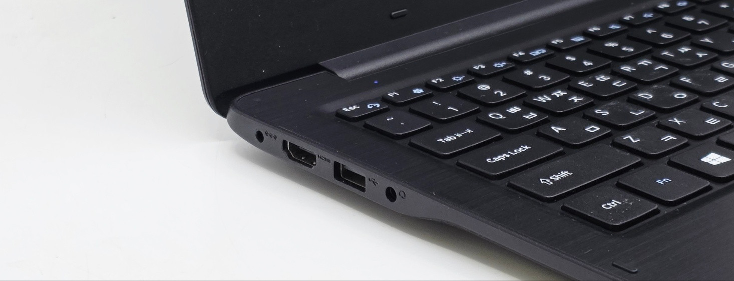 삼성 노트북5 NT501R3M-K0E/C (13.3인치) CPU : 인텔 코어 i5-7200U (7세대) 이미지