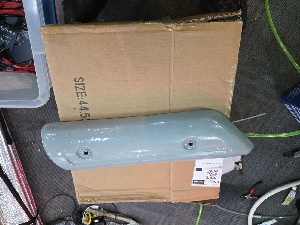 버그만 125/200 순정 마후라 커버 이미지