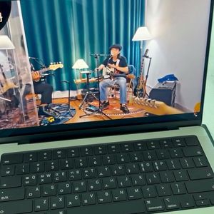 맥북프로 m4 14인치 14/20코어 24/1tb 실버 이미지