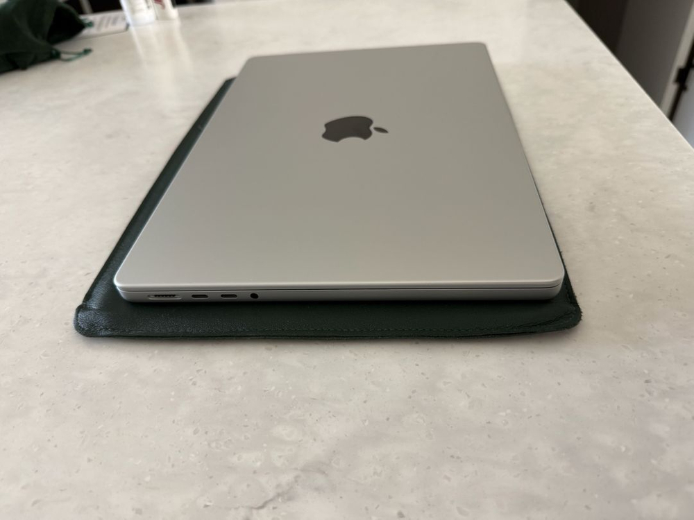 맥북프로 m4 14인치 14/20코어 24/1tb 실버 이미지