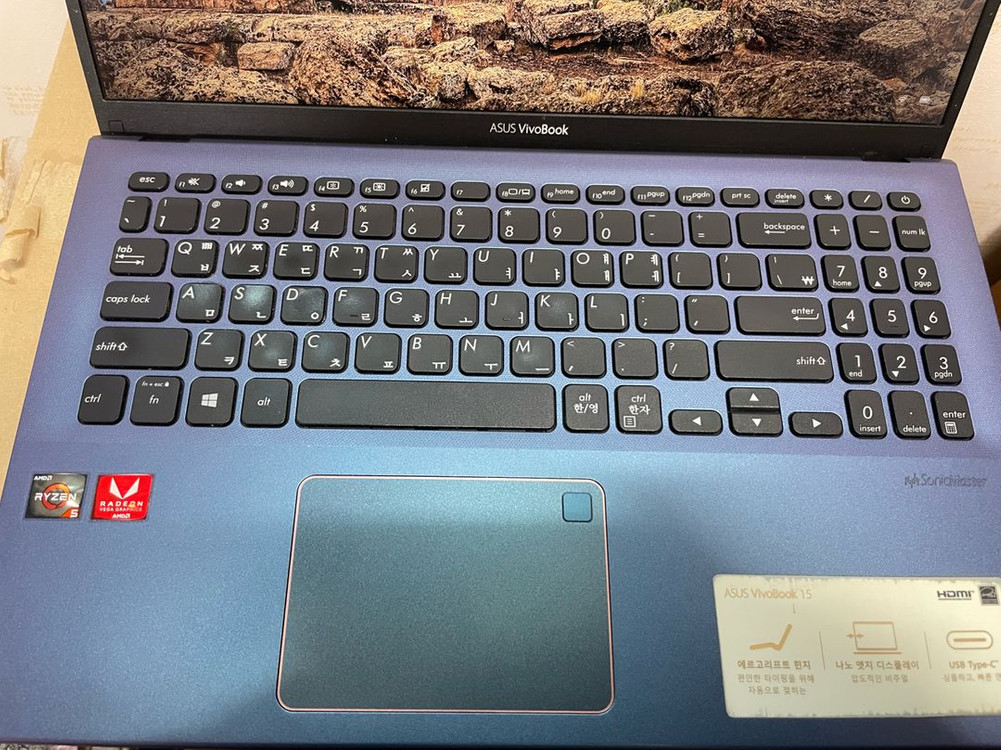 Asus Vivobook15 노트북 이미지