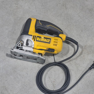 디월트 직소기 (DEWALT/ DWE349) 중고 팝니다 이미지