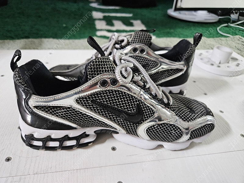 나이키 스투시 에어 줌 스피리돈 케이지 2 퓨어 플래티넘 이미지