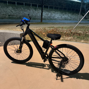 알톤 니모 27.5 전기자전거 이미지