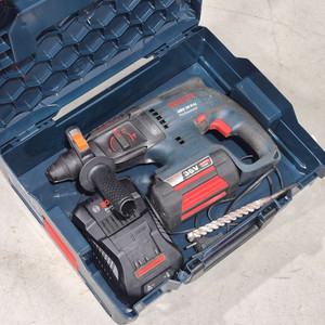 보쉬 충전 함마드릴 (GBH 36V-LI) 중고 팝니다 이미지