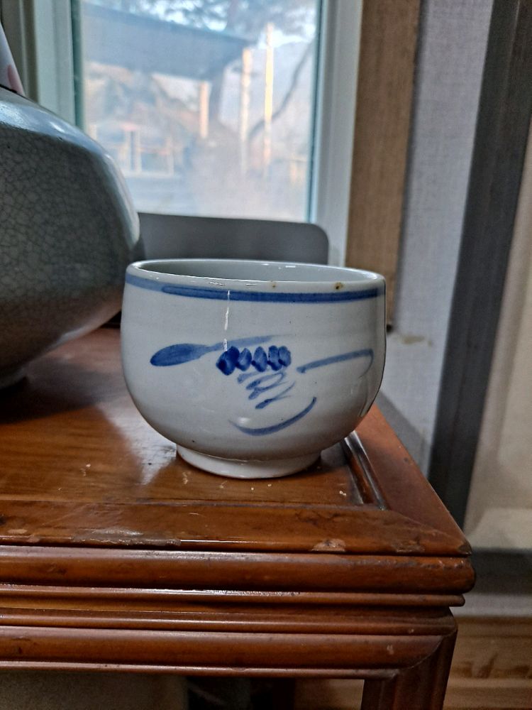 청화 백자 찻잔 (인테리어용/작가몰라요) 이미지