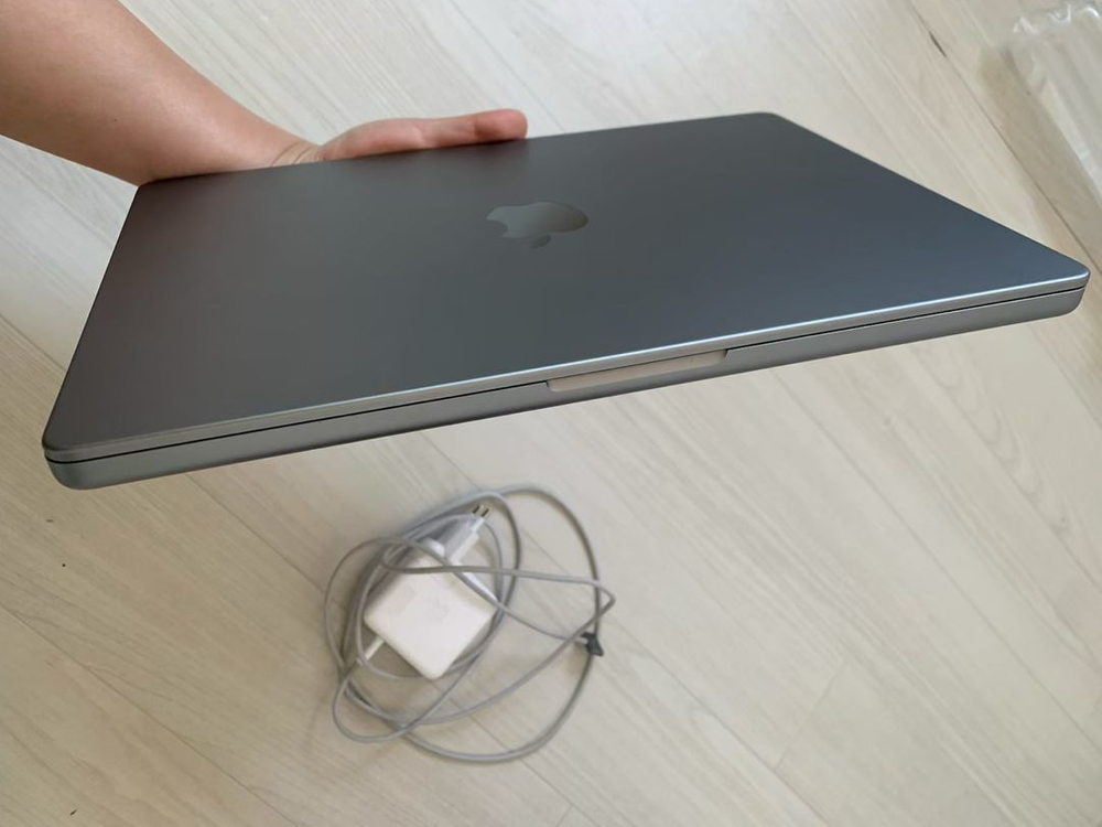 맥북프로 14인치 M3 8메모리 512GB 급처 이미지