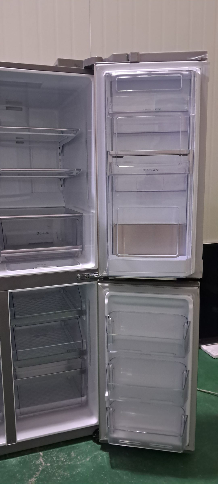 1618 엘지디오스 870L 4도어양문형냉장고(메탈) 이미지