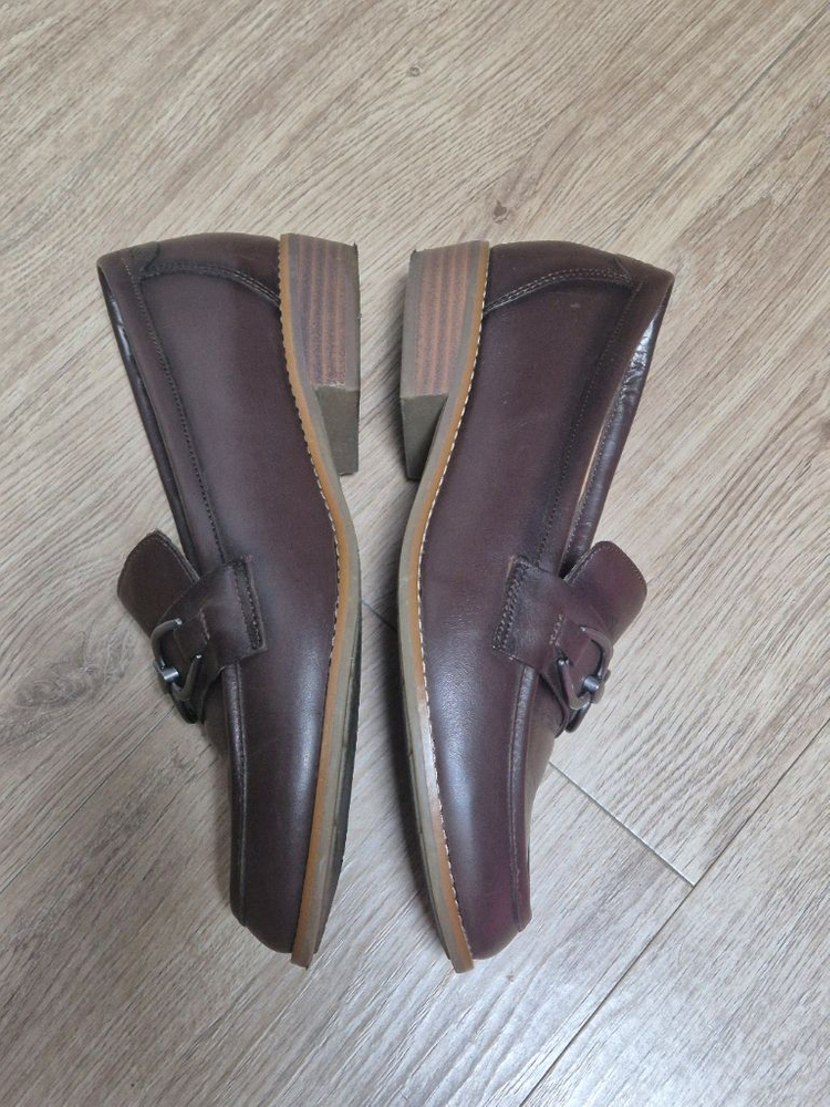 락포트 에노라 페니 소가죽 로퍼 단화 브라운 240 이미지