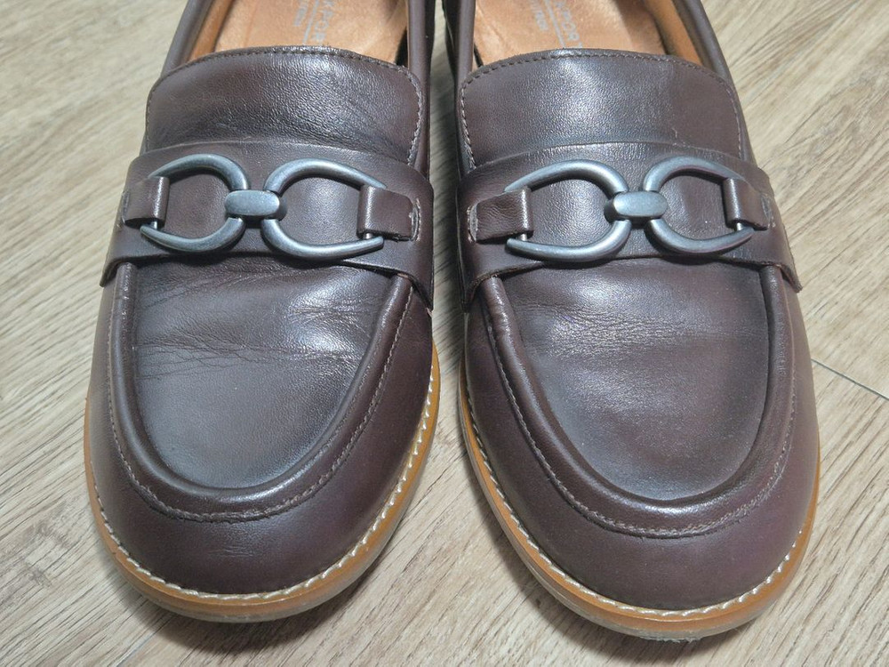 락포트 에노라 페니 소가죽 로퍼 단화 브라운 240 이미지