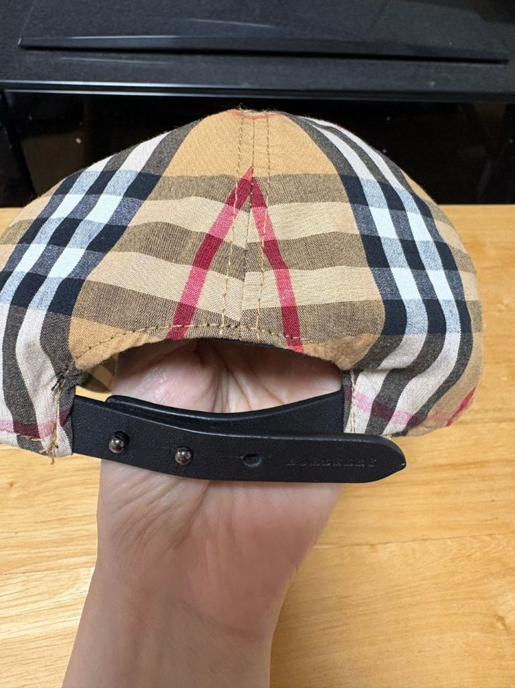 버버리 체크 레인보우 볼캡모자 M/L 이미지