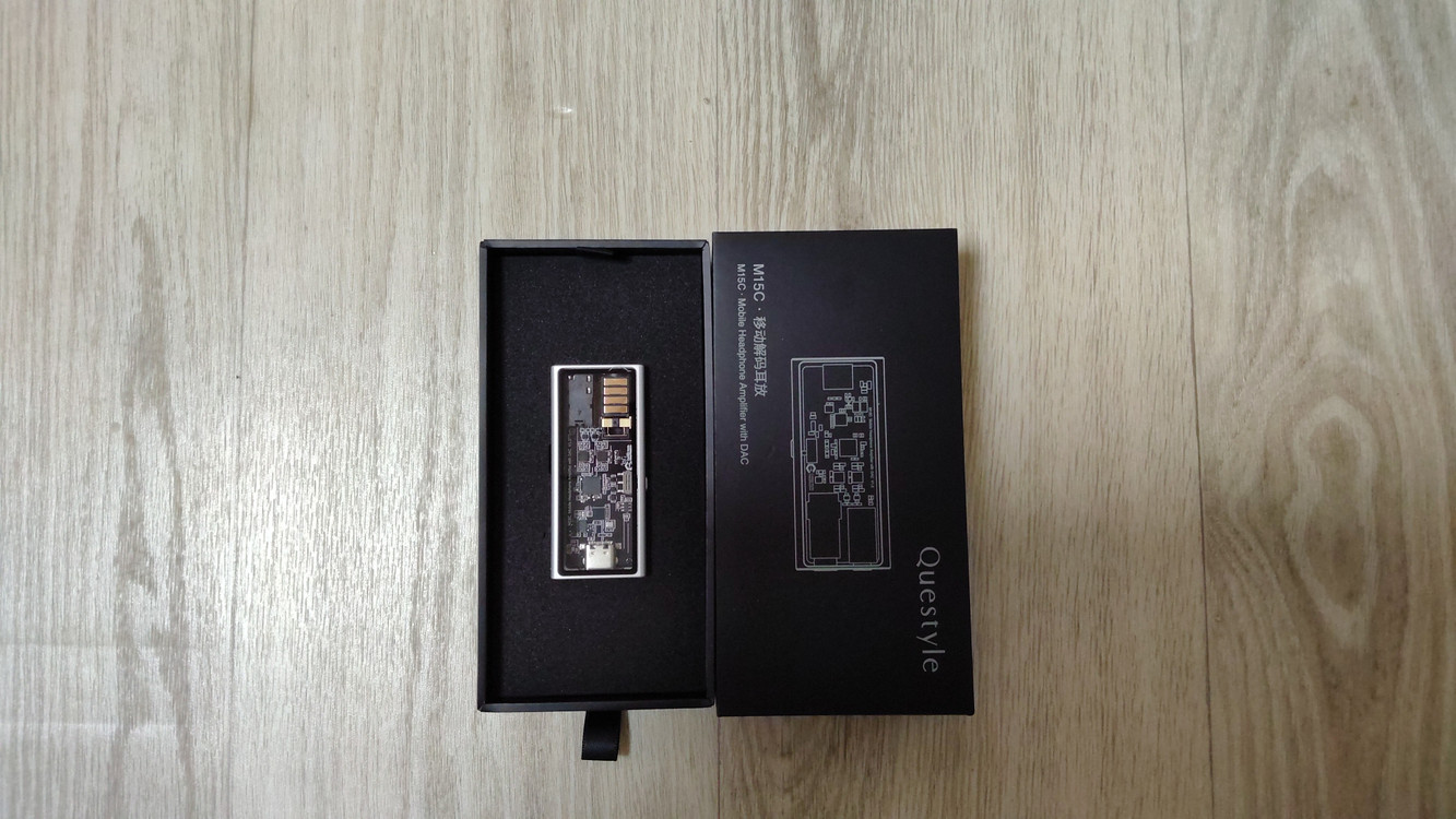 Questyle쿼스타일 M15c 포터블 DAC 엠프 이미지