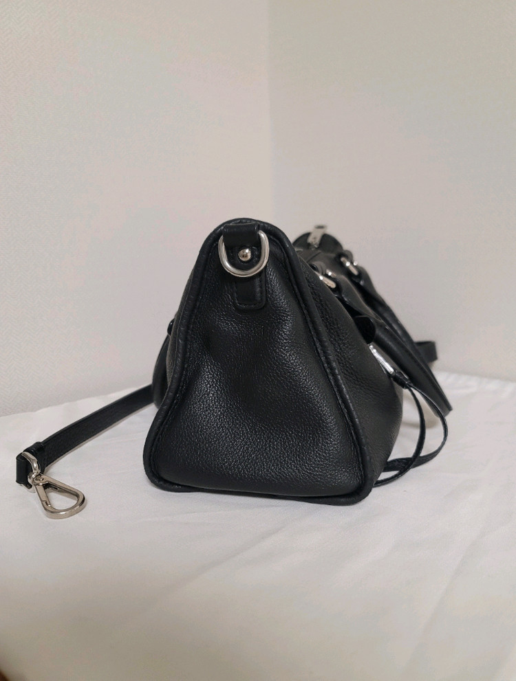 프라다 가방,토트백,숄더백(디올샤넬보테가루이비통구찌셀린느생로랑발렌시아가) 이미지