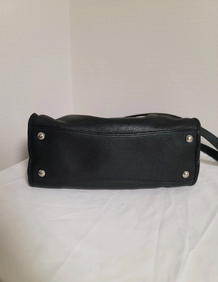 프라다 가방,토트백,숄더백(디올샤넬보테가루이비통구찌셀린느생로랑발렌시아가) 이미지