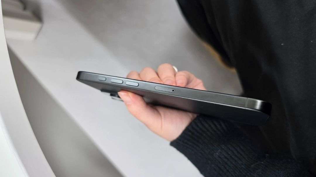 아이폰16pro 512기가 이미지