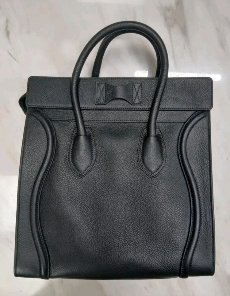 [파격가 사이즈 큼니다] 셀린느 블랙 마이크로 러기니백 토트백 가방 루이비통 프라다 구찌 디올 펜디 에르메스 샤넬 이미지