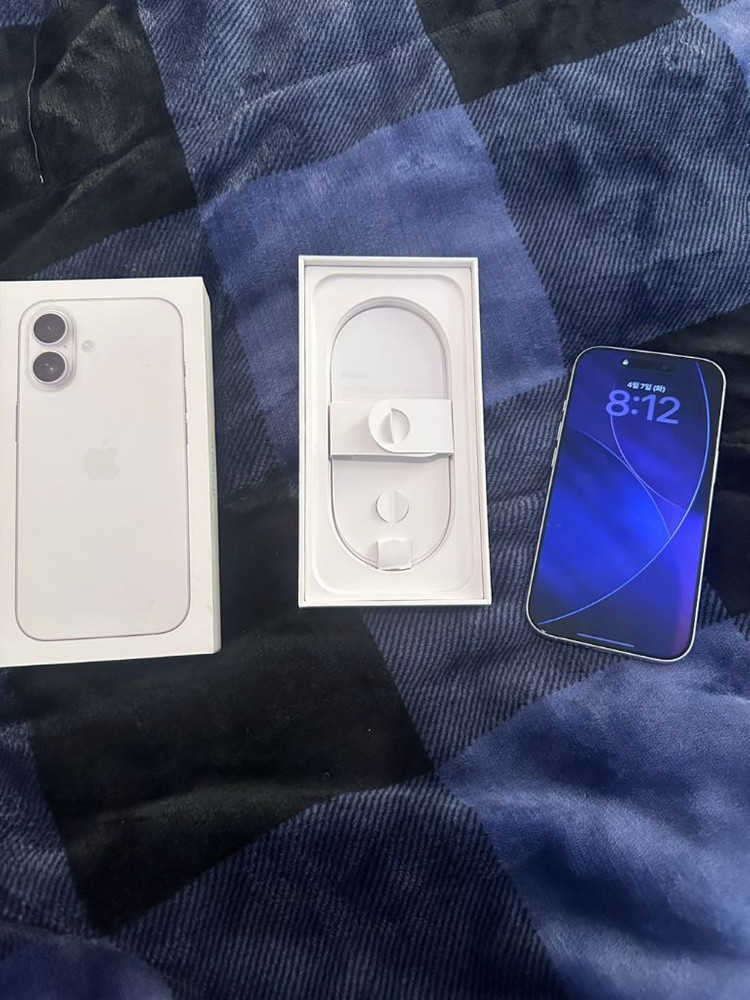 아이폰 17 화이트 256gb 박스포함 이미지