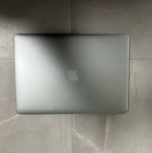 맥북에어/13.3/A1466/5세대i5/SSD 500/싸이클33/최저가 이미지