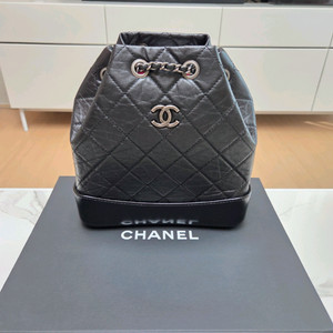 샤넬 가브리엘 백팩 스몰 새상품 풀박 이미지