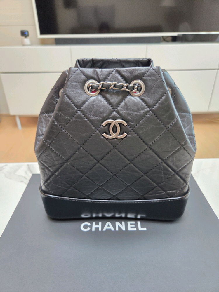 샤넬 가브리엘 백팩 스몰 새상품 풀박(내장칩) 이미지