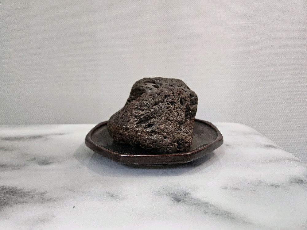 수석 (받침대 포함) 이미지