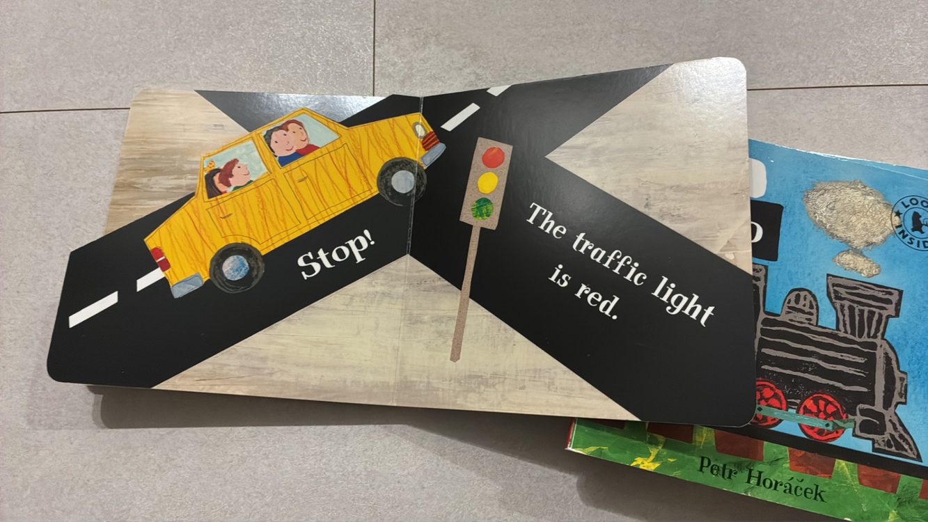 빼뜨르호라체크 한영쌍둥이책 4권 이미지