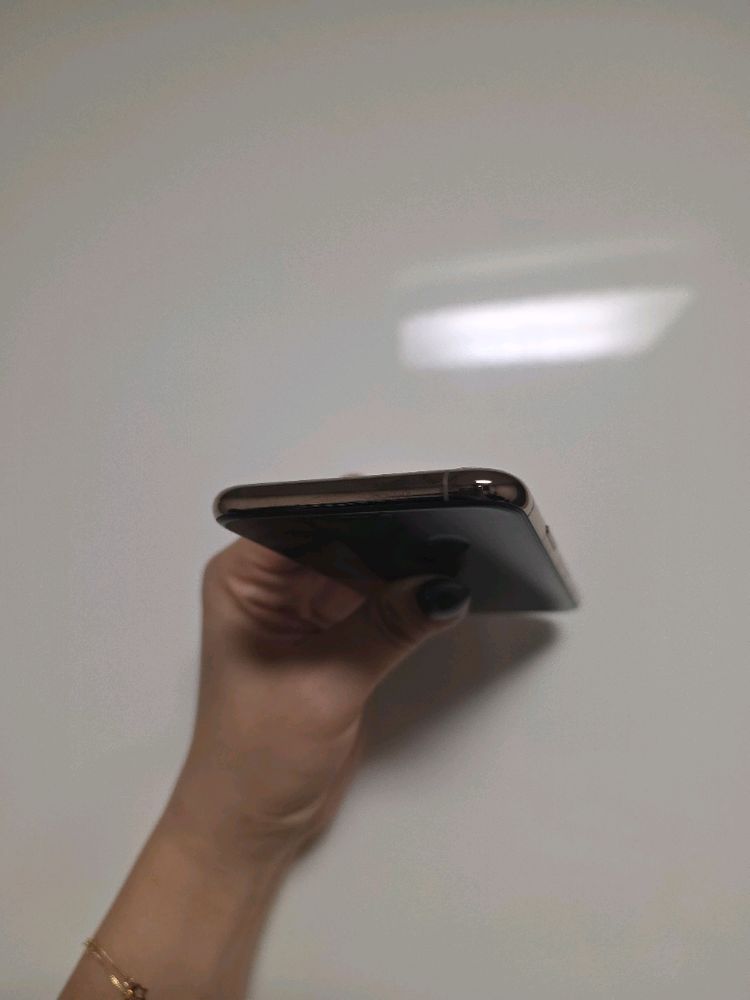 아이폰11프로 64G 이미지