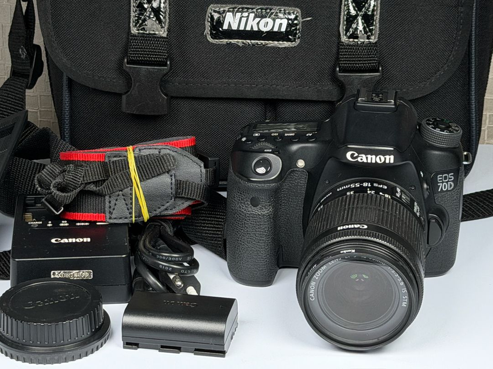 캐논 EOS 70D DSLR 카메라 이미지