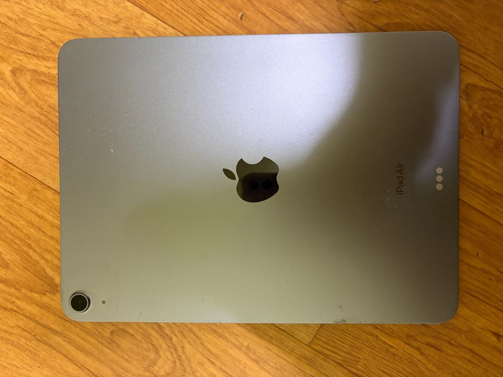 아이패드 에어 5세대 (64GB) + 애플펜슬 + 정품충전기 이미지