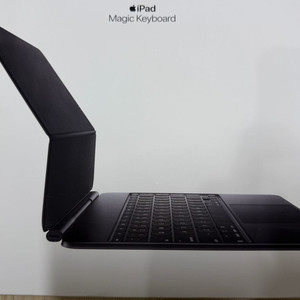 아이패드프로 M4/M5용 매직키보드(영문) 13인치 이미지