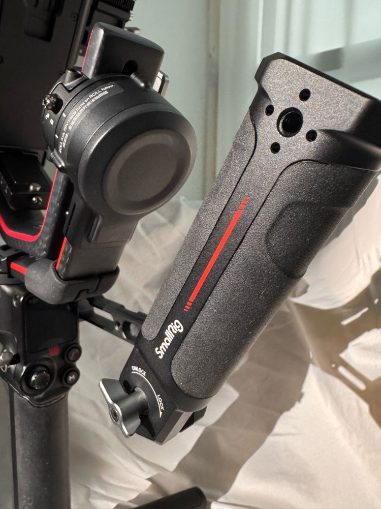 DJI RS 2 Pro Combo 짐벌 +스몰리그 슬링핸들 이미지